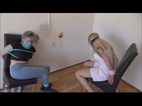 ❤️ Függő / Megkötözve és betömve / Szűzlány a bajban ❤❌ Szuper pornó at hu.villagesexvideos.ru